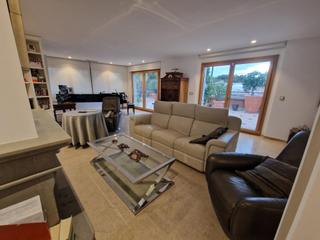 Attique  Calle floridablanca. Impresionante ático en el corazón de águilas, a solo pasos del m