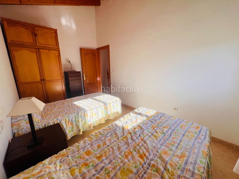 Foto 275f7112-707b-4ce2-9c9a-2c74d21bea01. Casa amb aparcament a Águilas