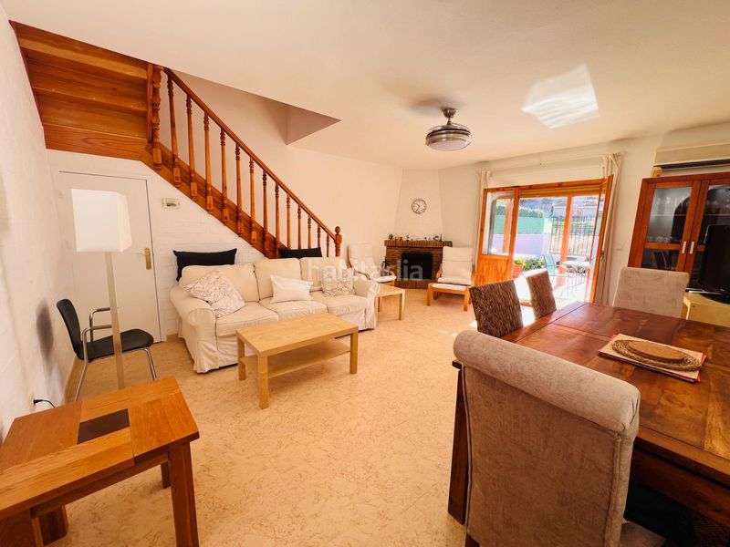 Foto 4711bae7-cb16-445a-8cef-79f7a9142127. Casa amb aparcament a Águilas