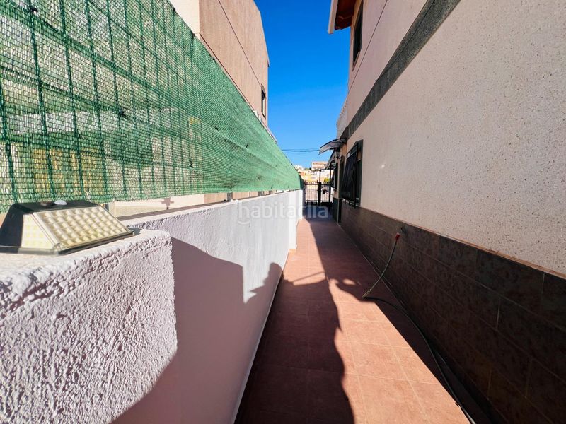 Foto 6a57f687-b37c-4374-85c9-ce3c0c5cd813. Casa amb aparcament a Águilas