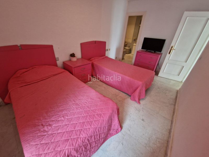 Foto 01e762cb-a1ea-4d79-9df7-327ee6b11c55. Pis amb piscina a Las Lomas - Las Yucas Águilas