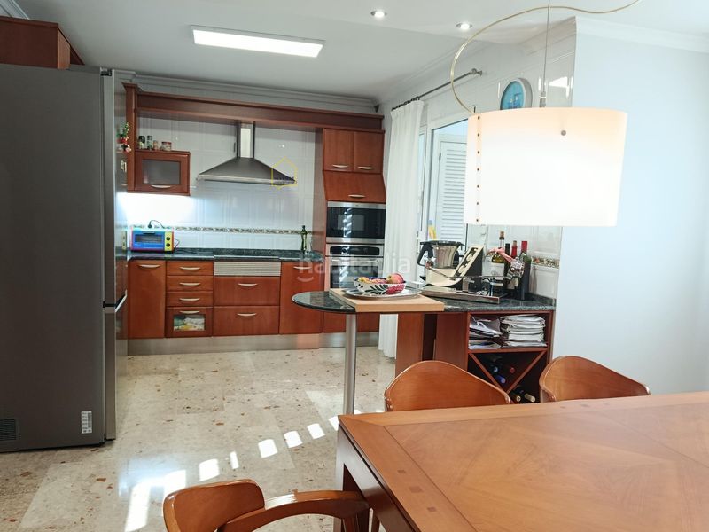 Foto 5f905c56-15a4-4c4d-923f-e7aa668c140a. Dúplex amb aparcament a San José Lorca