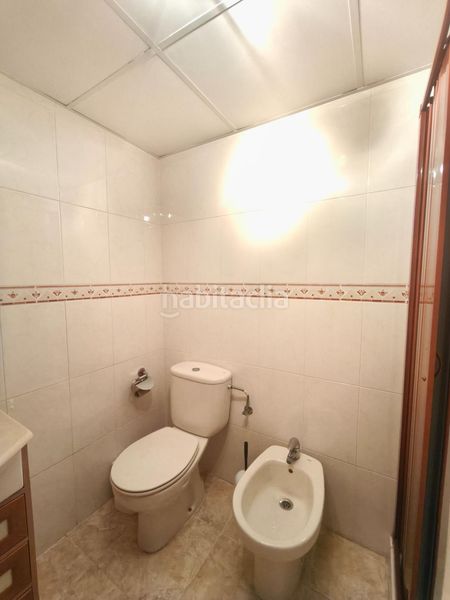 Foto 3339dbda-9ea0-463f-b46b-484ee7ea8488. Casa amb aparcament a Águilas