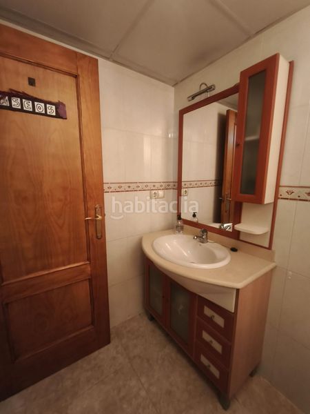 Foto 84cce64a-ffdc-413c-b18a-141be2539975. Casa amb aparcament a Águilas