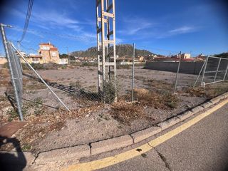 Terreno residencial  Calle calle caracas. Oportunidad de solar en águilas, calabardinacope  100000
