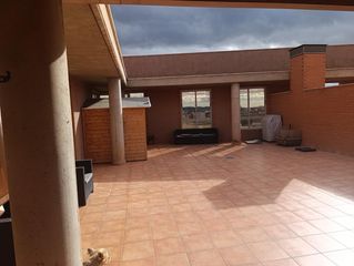 Dachwohnung in San Cristóbal - San Diego. Atico de grandes dimensiones