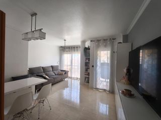 Dachwohnung in Casco Antiguo. Oportunidad piso tipo atico de 3 dormitorios, garaje y terraza