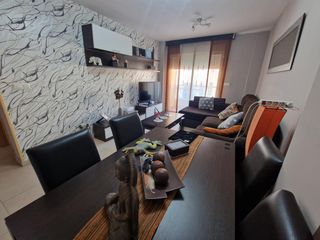 Piso en Casco Antiguo. Amplio piso en venta en la huerta, águilas  134,000