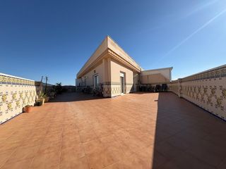 Àtic  Orfeon f caball. Ático con gran terraza en puerto lumbreras