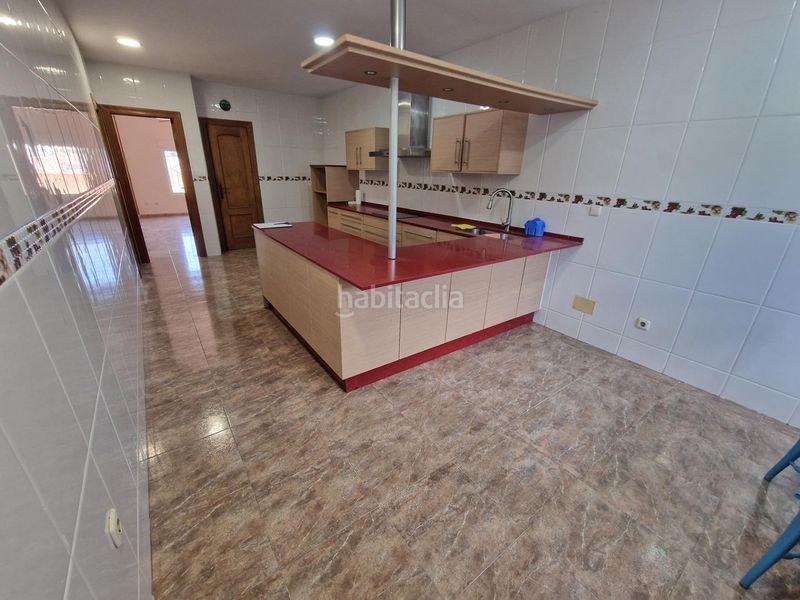 Foto fa6bc64d-5efe-4066-a27e-ab45711b321b. Casa adossada amb aparcament a Las Majadas-Las Molinetas-Labradorcico Águilas