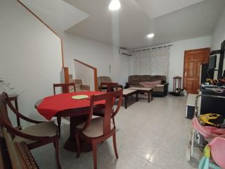 Casa adossada a Calabardina. Gran oportunidad!!! adosado en calabardina muy cercano a la play