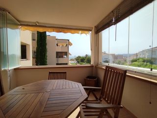 Pis a Calabardina. Sensacional vivienda en urbanización privada, con vistas al mar!