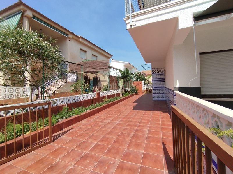 Foto 46ef520f-85c2-4537-b603-236757cba347. Pis amb aparcament a Calabardina Águilas