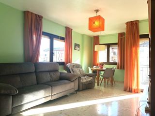 Pis a Totana. Piso a la venta, con vistasy terraza en el centro de totana