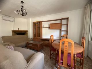 Duplex à San José. Dúplex en san josé, de 4 dormitorios y terraza