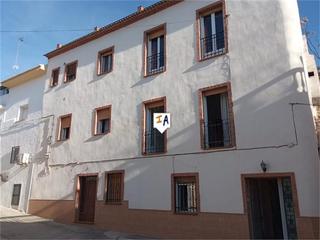 Casa adossada a Moraleda de Zafayona