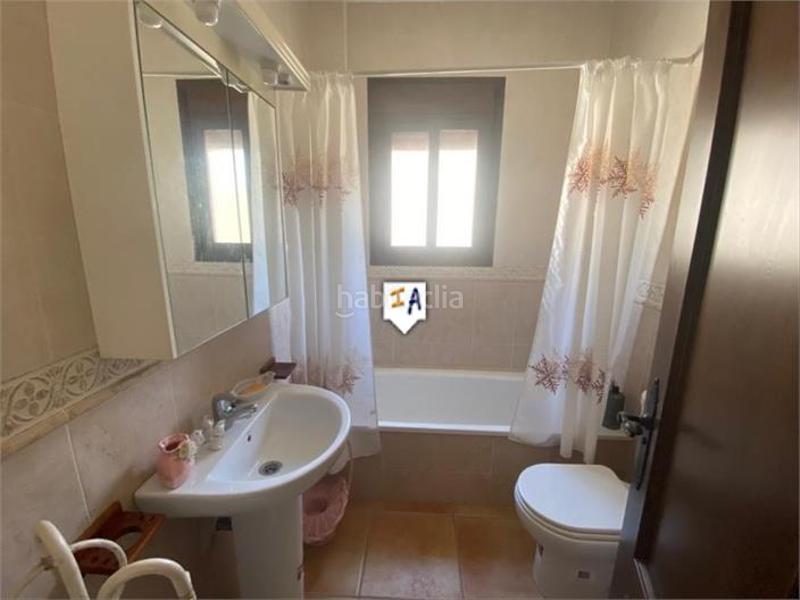 Foto 589f27dc-2225-441a-83d7-206aabeb2d08. Casa adosada en Comares