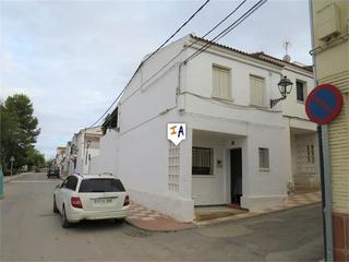 Semi detached house in Villatorres