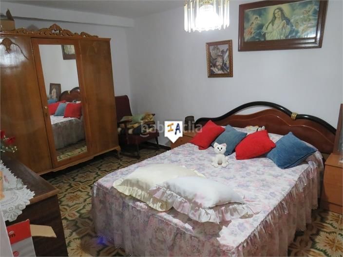 Foto 8c3ec6ea-a9d3-47c0-8204-4b99cdc76dfa. Casa adossada a Alcaudete