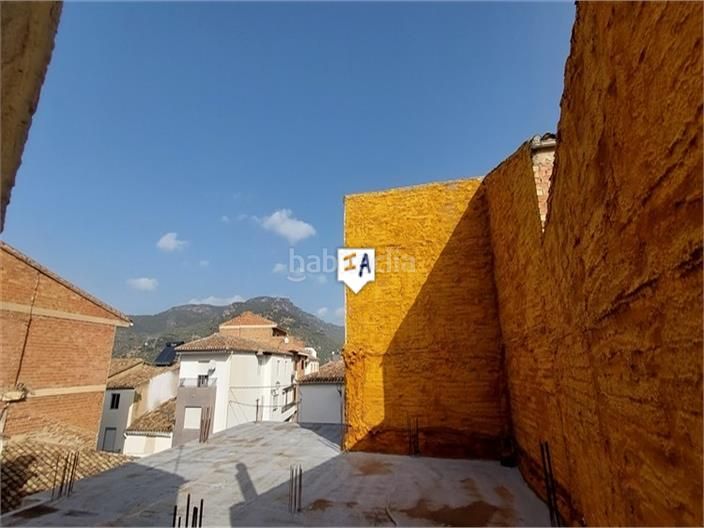 Foto fb540d2d-89d7-4cba-a33e-c8e3a9fa8a69. Reihenhaus mit parking in Valdepeñas de Jaén