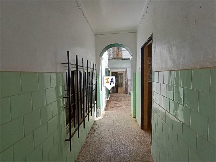 Foto 77fbea1a-7062-452e-82b8-4c55532c09b2. Casa adossada a Casariche