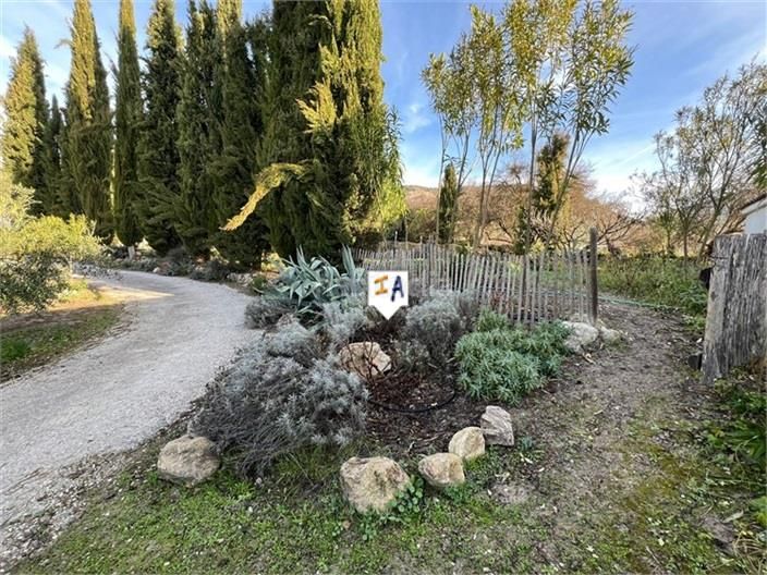 Foto c4870a02-225c-4c66-a98e-fdb096800b9e. Casale con piscina in Rute
