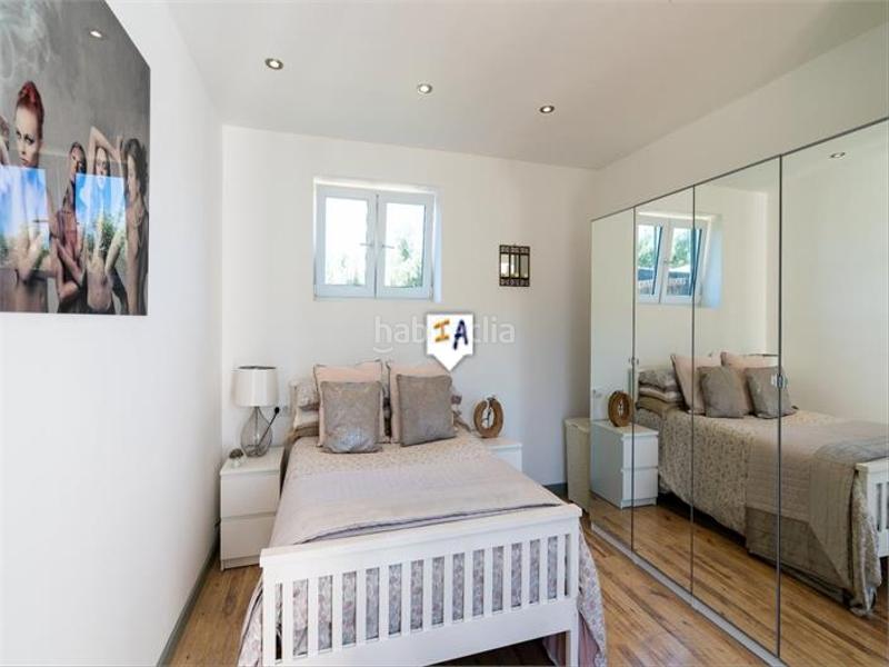 Foto c530f532-34e5-4277-a95c-10c83fdd4944. House with parking pool in Iznájar