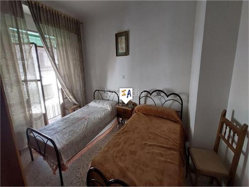 Foto 3942f229-e316-47ca-82fc-6d184a606be2. Casa adosada en Luque