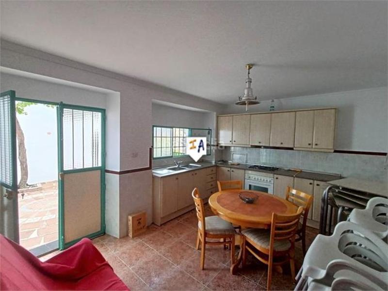 Foto 06c1661d-56ac-498e-a8be-d15a139547a9. Casale con parcheggio in Iznájar