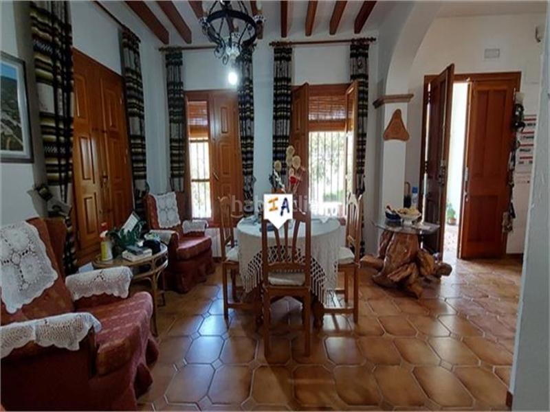 Foto b256f4a5-00de-4c1b-a31d-888855c23f4a. Casale con parcheggio piscina in Carcabuey