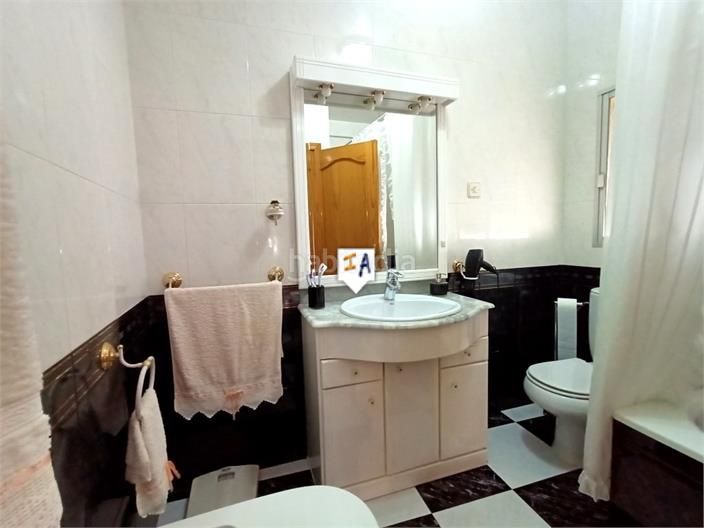 Foto 981434d9-f42e-429e-9302-92c3be23788c. Casa a schiera in Rute