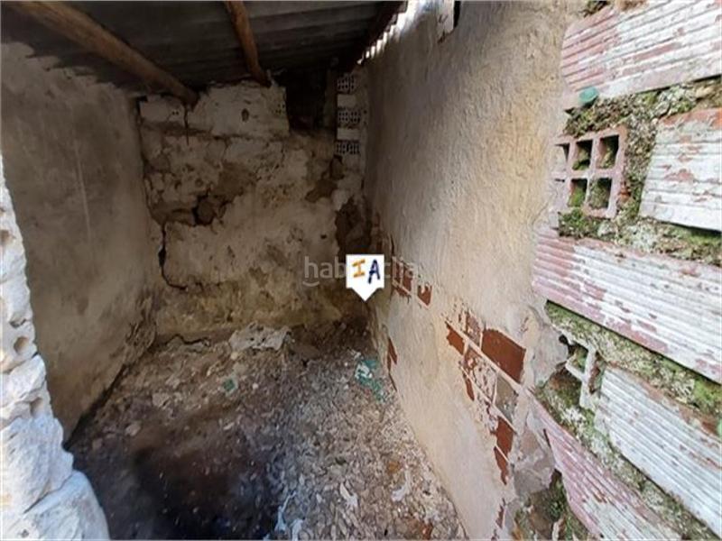 Foto ff724082-5c89-43ed-ac55-43ee417add50. Casa adossada amb aparcament a Luque