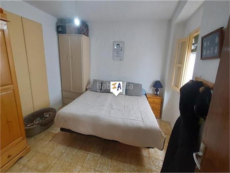 Foto 53c7e662-c6f7-4f5d-9984-61399d5e3877. Casa adossada a Castillo de Locubín