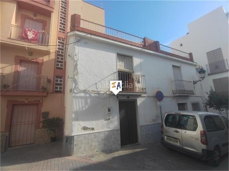 Foto 00bcaf44-d8c5-44c2-aa95-a7b35b349a33. Casa adossada a Molvízar