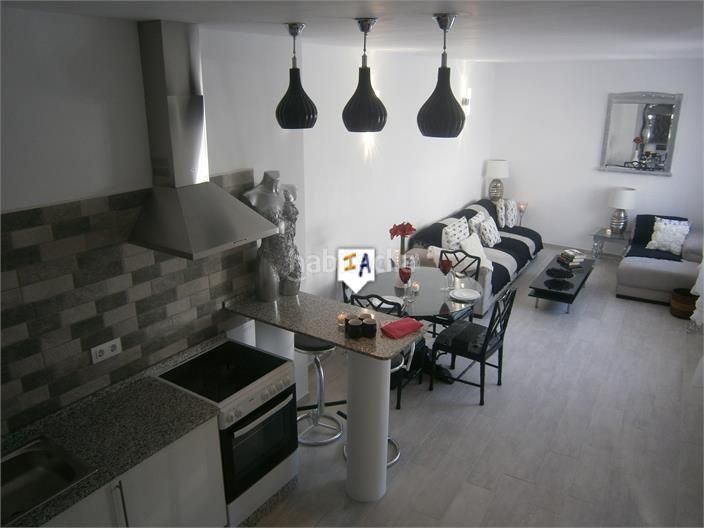 Foto 0d197dab-a089-4d1d-9e18-18185784445e. Maison jumelée dans Pruna