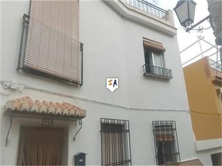 Casa adossada a Ítrabo