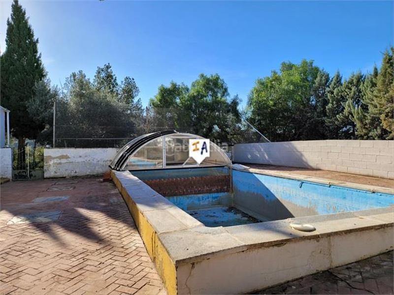 Foto 5e3b3adb-fefa-4008-a674-ab5c09fb329c. Masia amb piscina a Osuna