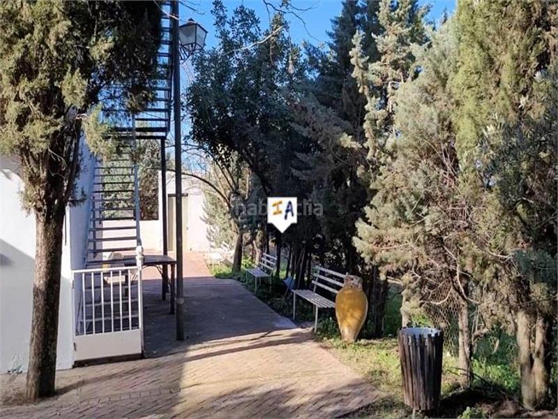 Foto 98d6f100-bd5b-4998-96ae-98cebd3dc51f. Masia amb piscina a Osuna