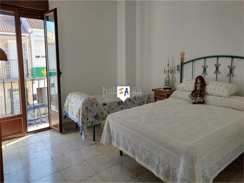 Foto 884b1b8b-67b9-4104-967f-ff907379f8f1. Casa adossada a Priego de Córdoba