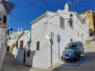 Casa adossada a Carcabuey