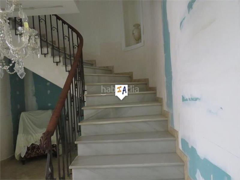 Foto ab81d4d4-e34a-4b89-a421-778fe024f450. Casa adossada a Martos