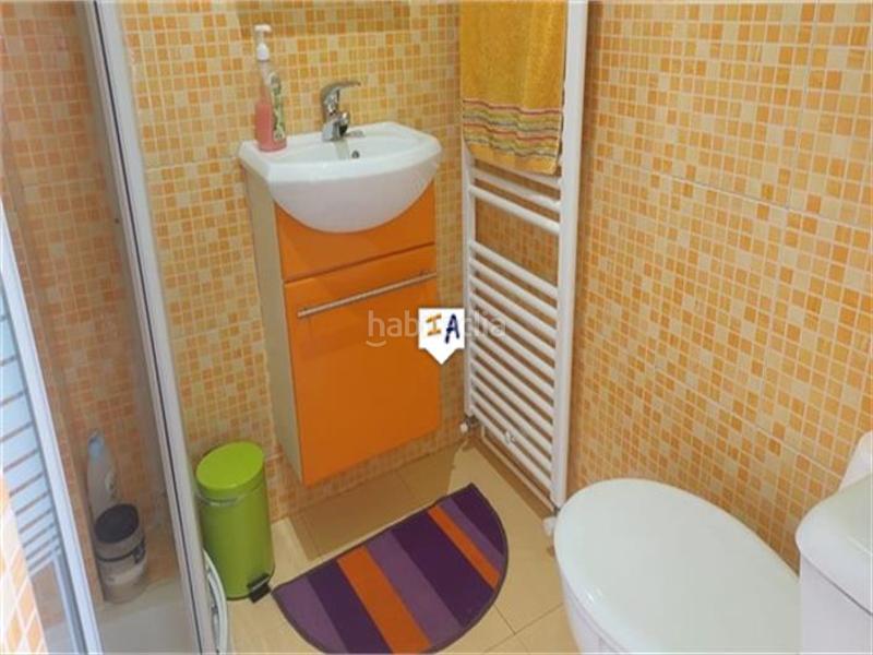 Foto a18ced8a-f363-4ee9-a67b-cf6bafa6f553. Casa adossada amb aparcament a Alcalá la Real