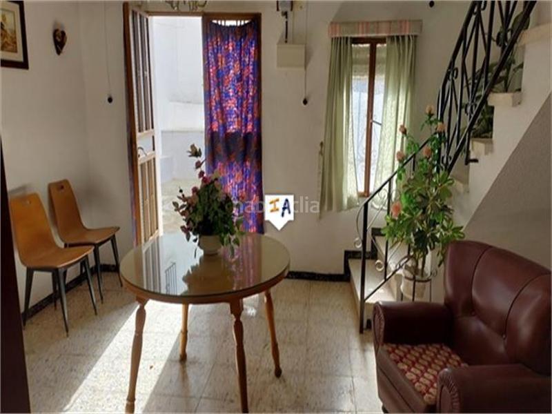 Foto b2f7b9f2-b5e2-4e99-b48c-f8eec151c2f3. Casa adosada en Rute