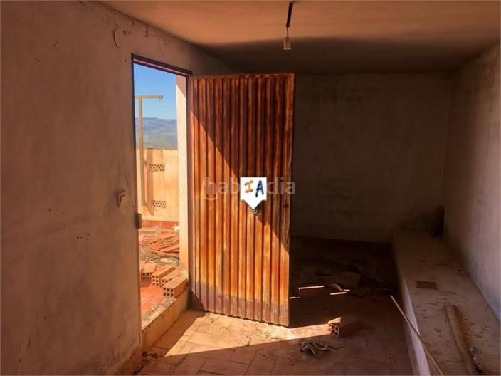 Foto deb1999b-99a5-4b50-b359-d785251148f1. Semi detached house in Alcaucín