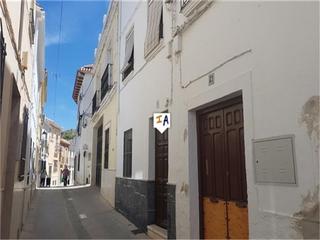 Semi detached house in Carcabuey