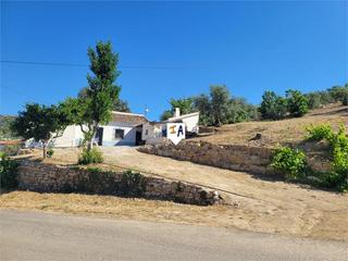 Masía en Bobadilla - Bobadilla Estación - La Joya