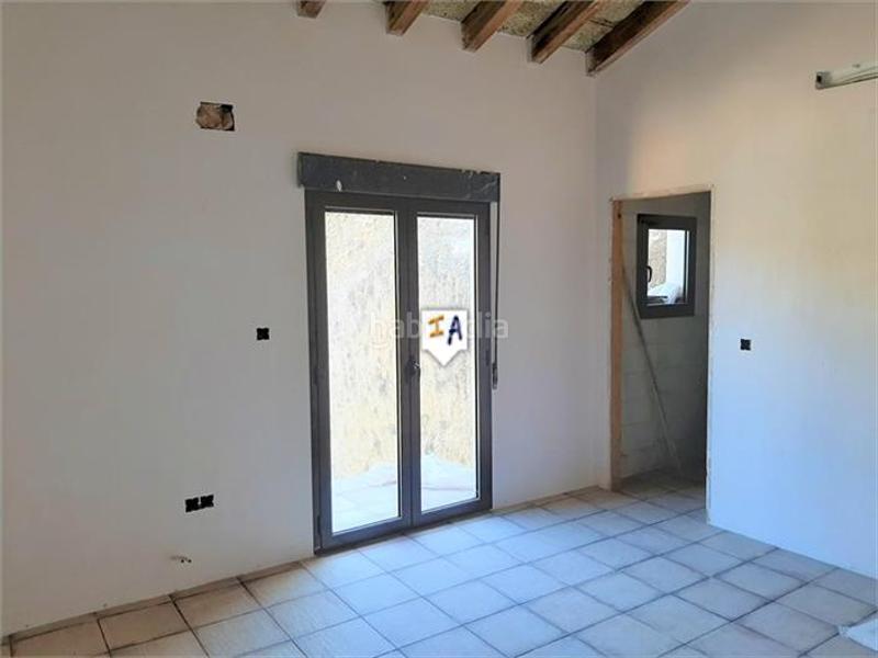 Foto 3d89b2e8-0852-4886-bb4e-d9b34a27ed85. Masía en Montefrío