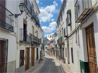 Casa adossada a Luque