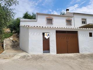 Maison jumelée à Iznájar