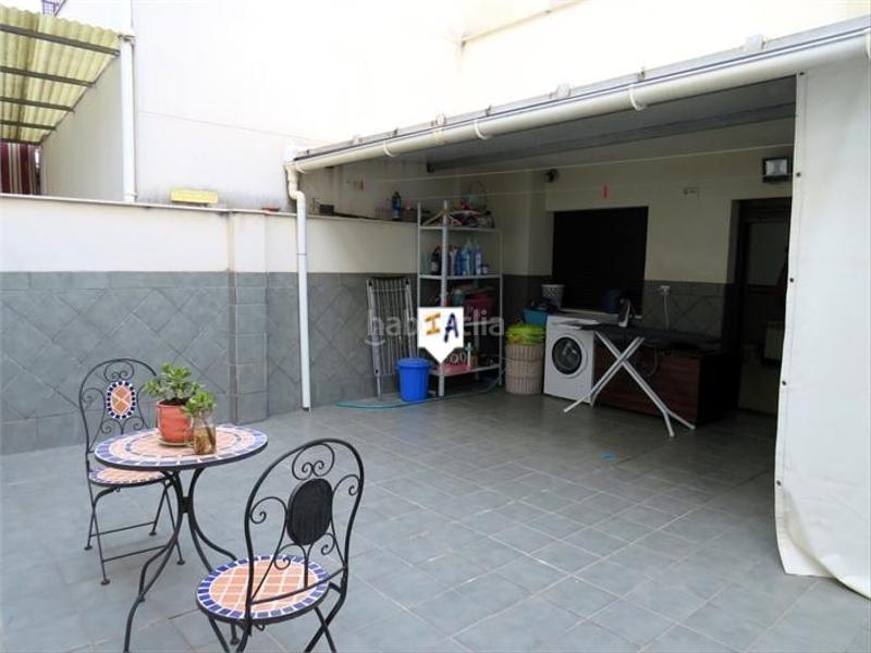 Foto de007cc7-e597-4a00-a76d-78bfcba811b5. Casa adossada amb aparcament a Alcaudete